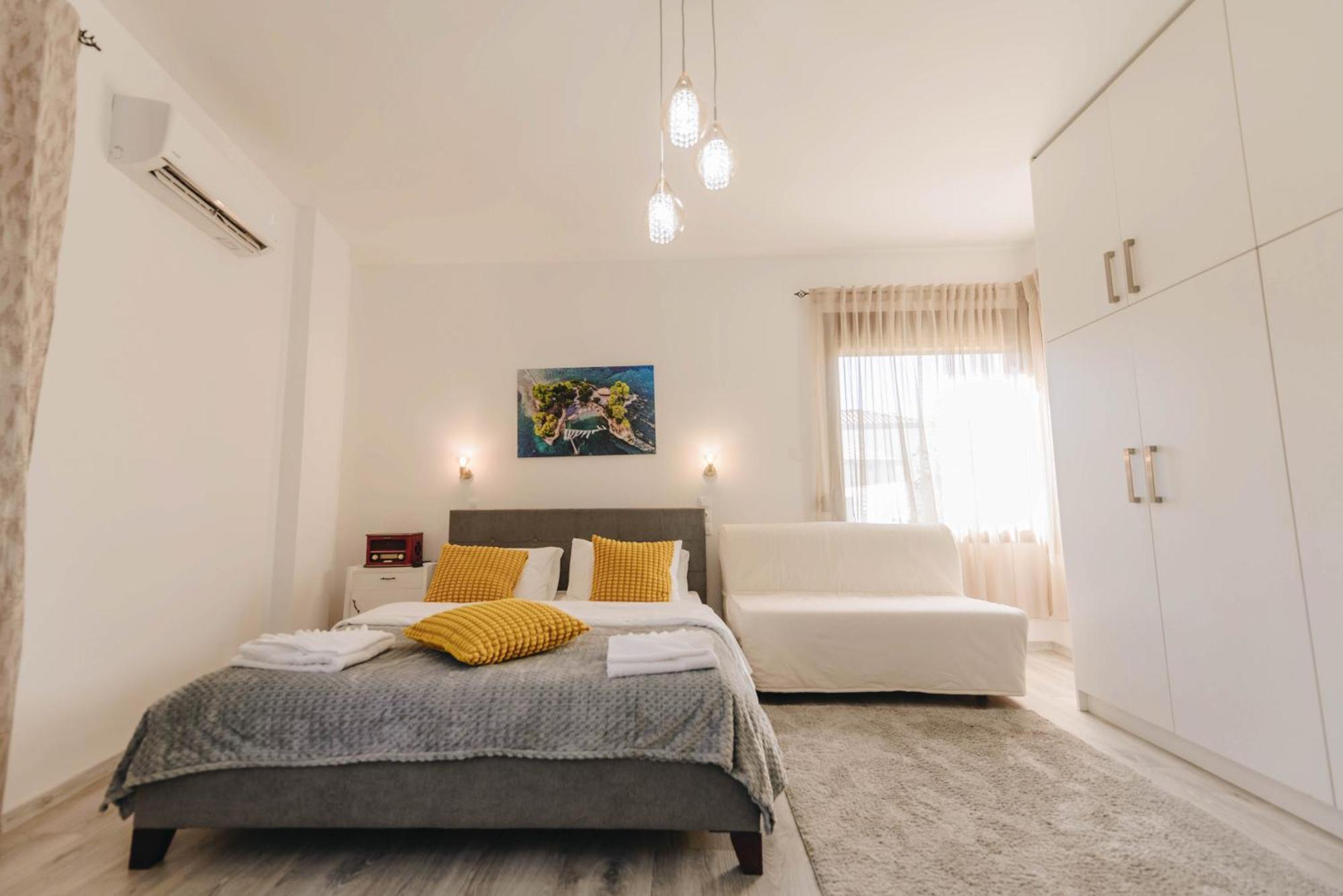 Sunrise Guesthouse Агрия Экстерьер фото